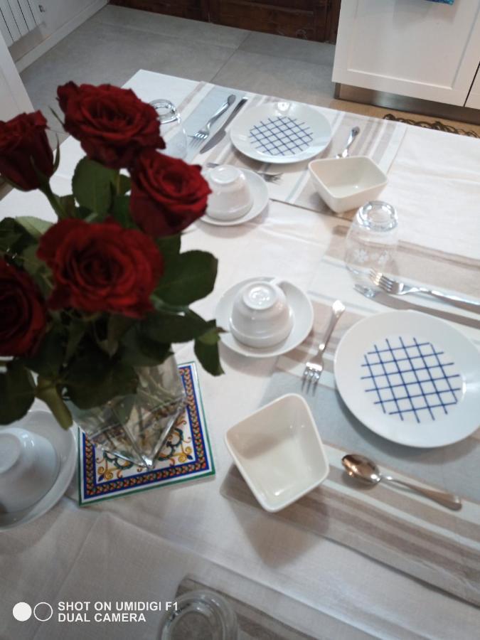 Le Piante Di Casa Samar Bed & Breakfast Castelguelfo ภายนอก รูปภาพ